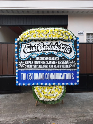 Papan Bunga Duka di Selakau